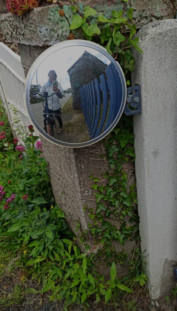 Passion selfie vélo sur la Vélomaritime en Bretagne : il en faut peu pour être heureux