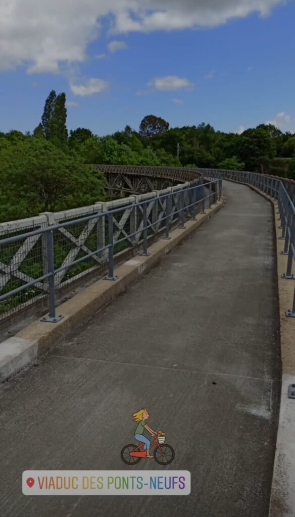 La Vélomaritime passe sur le Viaduc des Ponts-neufs en Bretagne